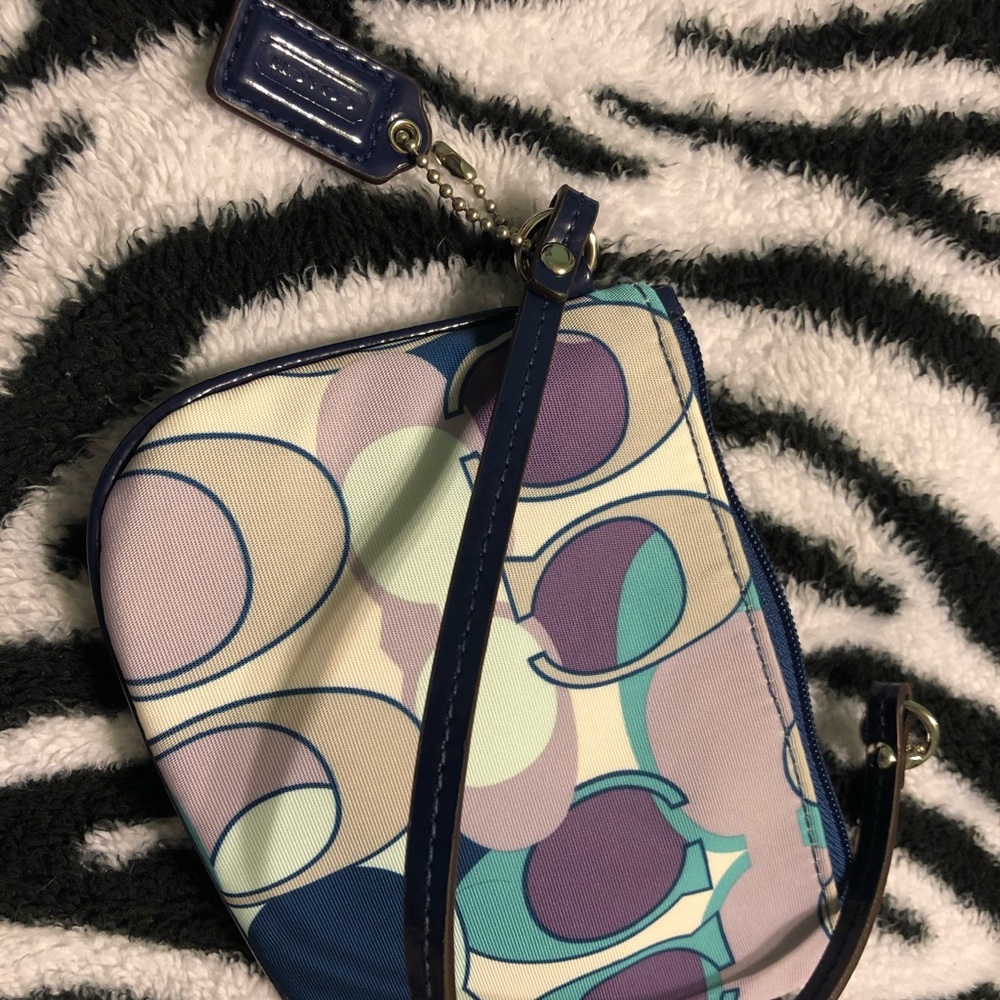 Coach wristlist